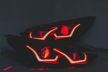 Load image into Gallery viewer, Ford Focus ST/RS Aftermarket Headlights