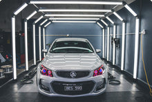 Load image into Gallery viewer, Holden VF Commodore
