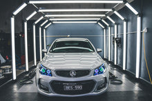 Load image into Gallery viewer, Holden VF Commodore