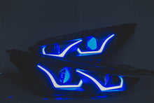 Load image into Gallery viewer, Ford Focus ST/RS Aftermarket Headlights
